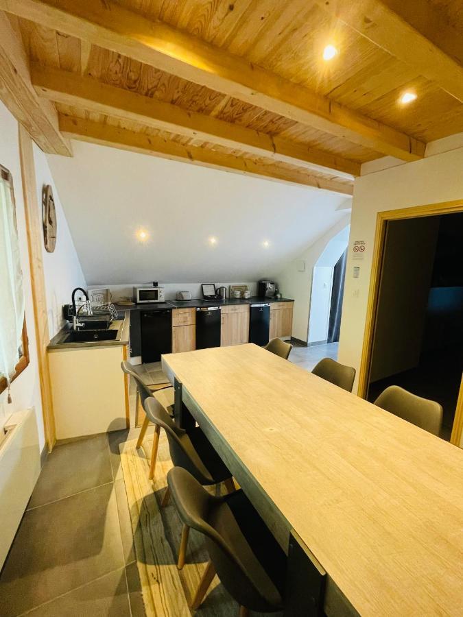 Le Lodge Du Pichat Sainte-Helene-du-Lac Екстер'єр фото